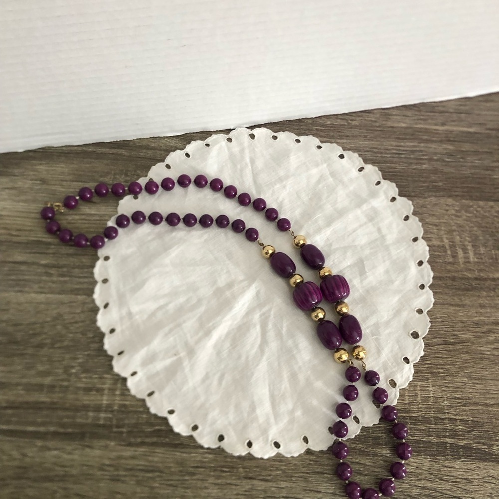 Vtg 80’s Chunky Purple and Gold Beaded Necklace - Picture 2 of 8